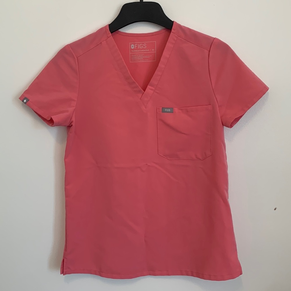 Figs Scrub Top